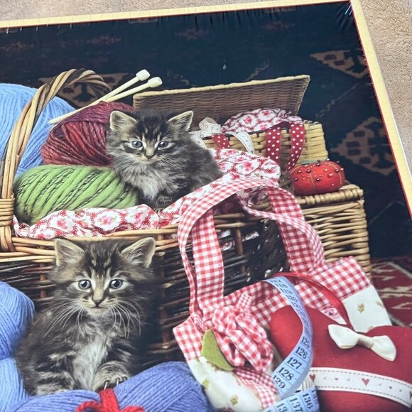 SunsOut Kittens in The Basket 500 Pc Jigsaw Puzzle Baby cats - Picture 4 of 9